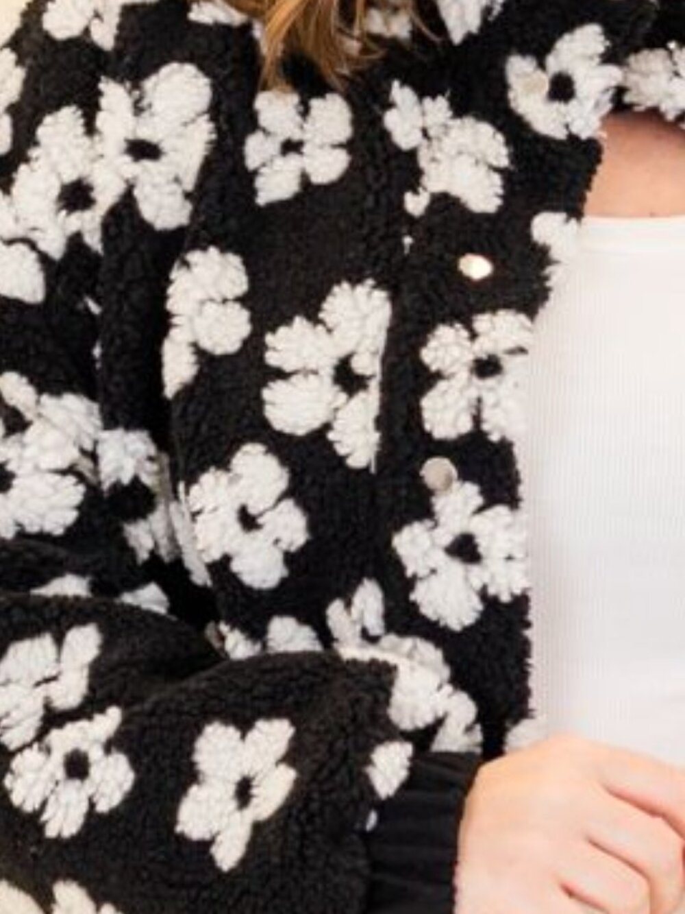 CHIC SOUL I NEW Black Floral Jacket - Picture 2 of 5